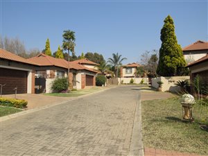3 Bed House in Equestria