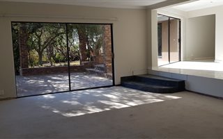 4 Bedroom House in Ruimsig