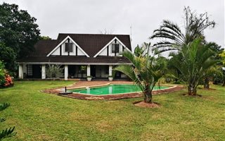 4 Bedroom House in Kwambonambi