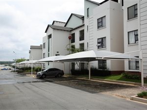 2 Bed Apartment in Dainfern Ridge