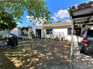 3 Bed House in Harfield Village