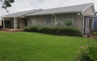 3 Bedroom House in Parys