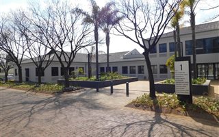 309 m² Office Space in Bryanston