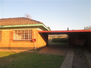 6 Bed House in Witbank Central