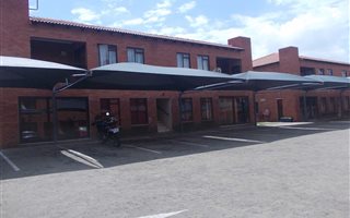 2 Bedroom Apartment in Heidelberg Central