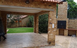 3 Bedroom Simplex in Radiokop