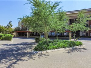 2 Bed Apartment in Jackal Creek Golf Estate
