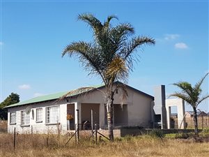 5.3 ha Farm in Sterkfontein and surrounds