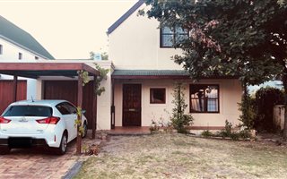 3 Bedroom House in Kleingeluk