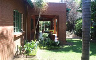 5 Bedroom House in Parkhill Gardens