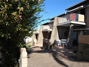 3 Bed Duplex in Uvongo