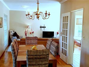 2 Bed Townhouse in River Club