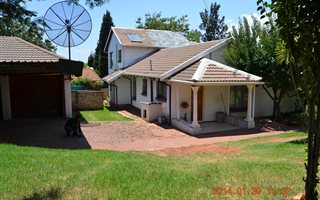 3 Bedroom House in Weltevreden Park