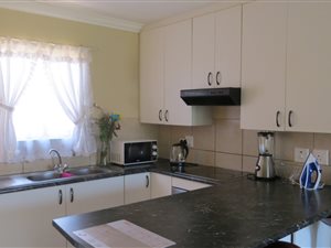 2 Bed Townhouse in Honeydew Ridge