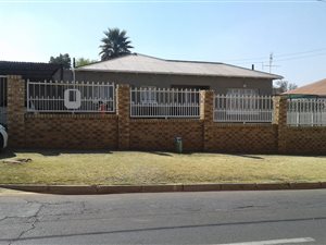3 Bed House in Discovery