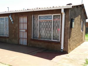 2 Bed House in Carletonville