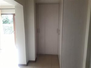 1 Bed Garden Cottage in Parktown