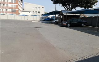 1800 m² Commercial space in Umgeni Park