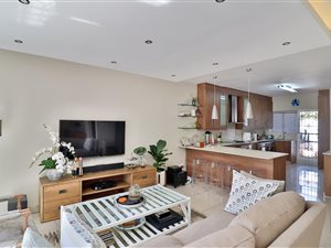 3 Bed Townhouse in Morningside Manor