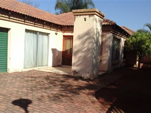 3 Bed House in Hesteapark