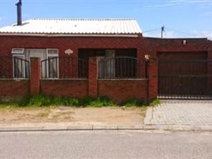 3 Bed House in Bishop Lavis