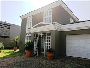 4 Bed Duet in Menlo Park
