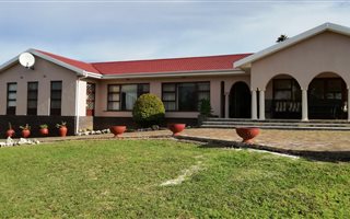 4 Bedroom House in Heldervue