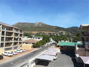 2 Bed Duplex in Paarl Central East