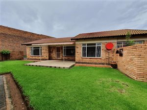 2 Bed Townhouse in Lydenburg