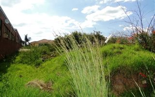 630 m² Land available in Fransville