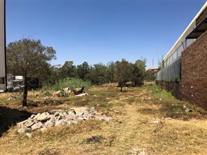 1443 m² Land available in Chloorkop
