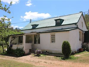 6.8 ha Farm in Mossel Bay Central