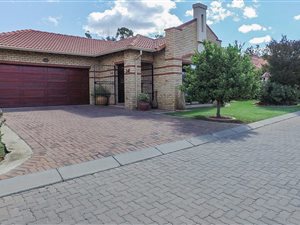2 Bed Cluster in Newmarket Park