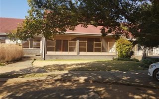 4 Bedroom House in Erasmus