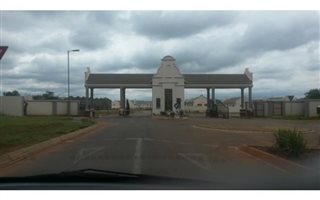 2 Bedroom Flat in Pretoria North