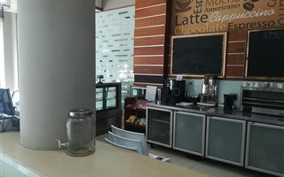 144 m² Commercial space in Esplanade