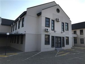 237 m² Office Space in Halfway House