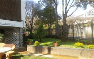 1 Bedroom Apartment in Groenkloof