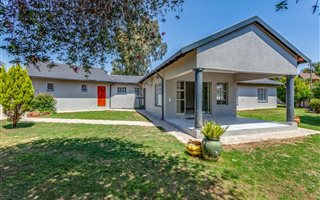 4 Bedroom House in Weltevreden Park
