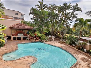 4 Bed Duplex in Morningside