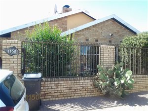 3 Bed House in Orlando East