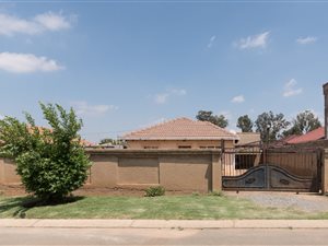 3 Bed House in Alveda