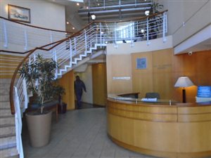 842 m² Office Space in North Beach