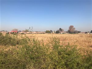 3812 m² Land available in Kookrus