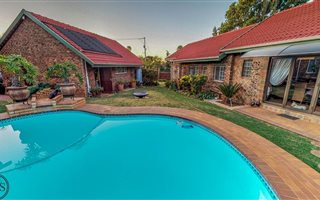 3 Bedroom House in Wierda Park