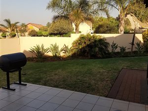 4 Bed Townhouse in Wierda Crest Estate