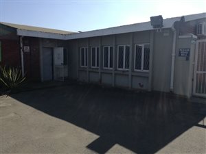 204 m² Industrial space in Mkondeni