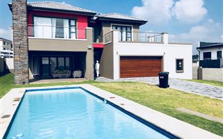 4 Bedroom Townhouse in Chartwell