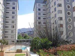 1 Bed Apartment in Claremont