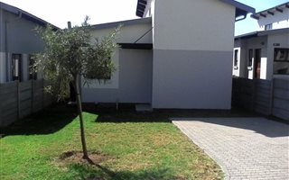 2 Bedroom Townhouse in Allandale